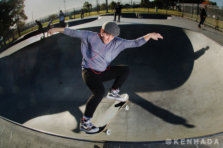 Skateboarder, Hanna Zanzi front lip to tail at Chino skateboard park.